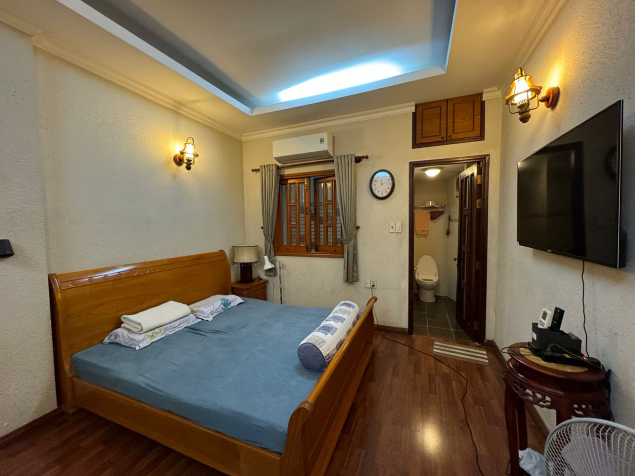 Nhà phố 2 lầu (3,6x19,5) đối diện Công Viên đường Nguyễn Đình Khơi-khu Đệ Nhất K.Sạn,Khu ít nhà bán